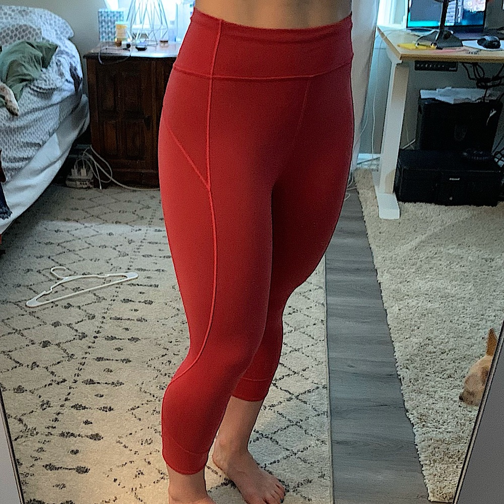 Lululemon crop leggings